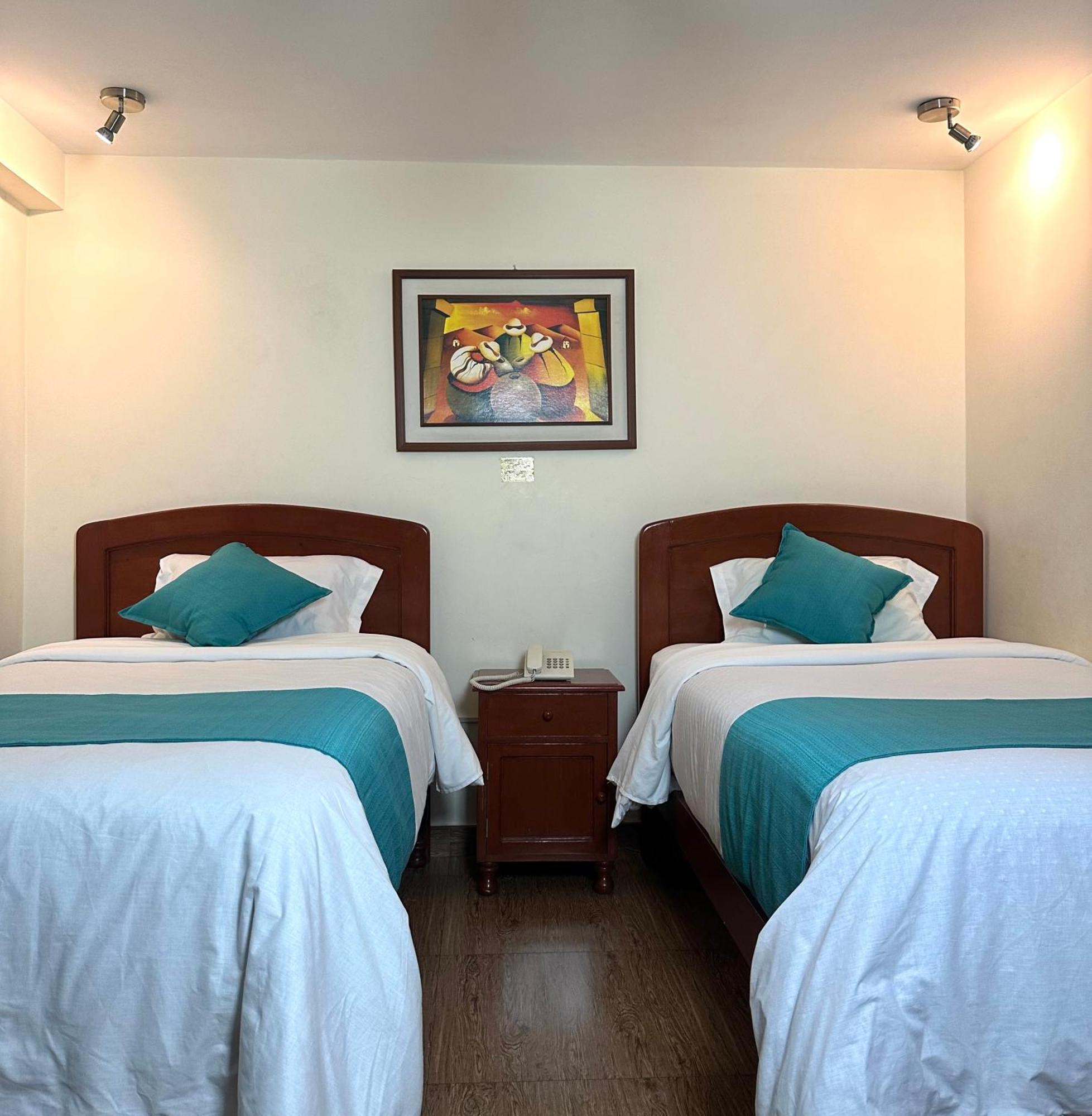 Hotel Palmas Reales Trujillo Ngoại thất bức ảnh