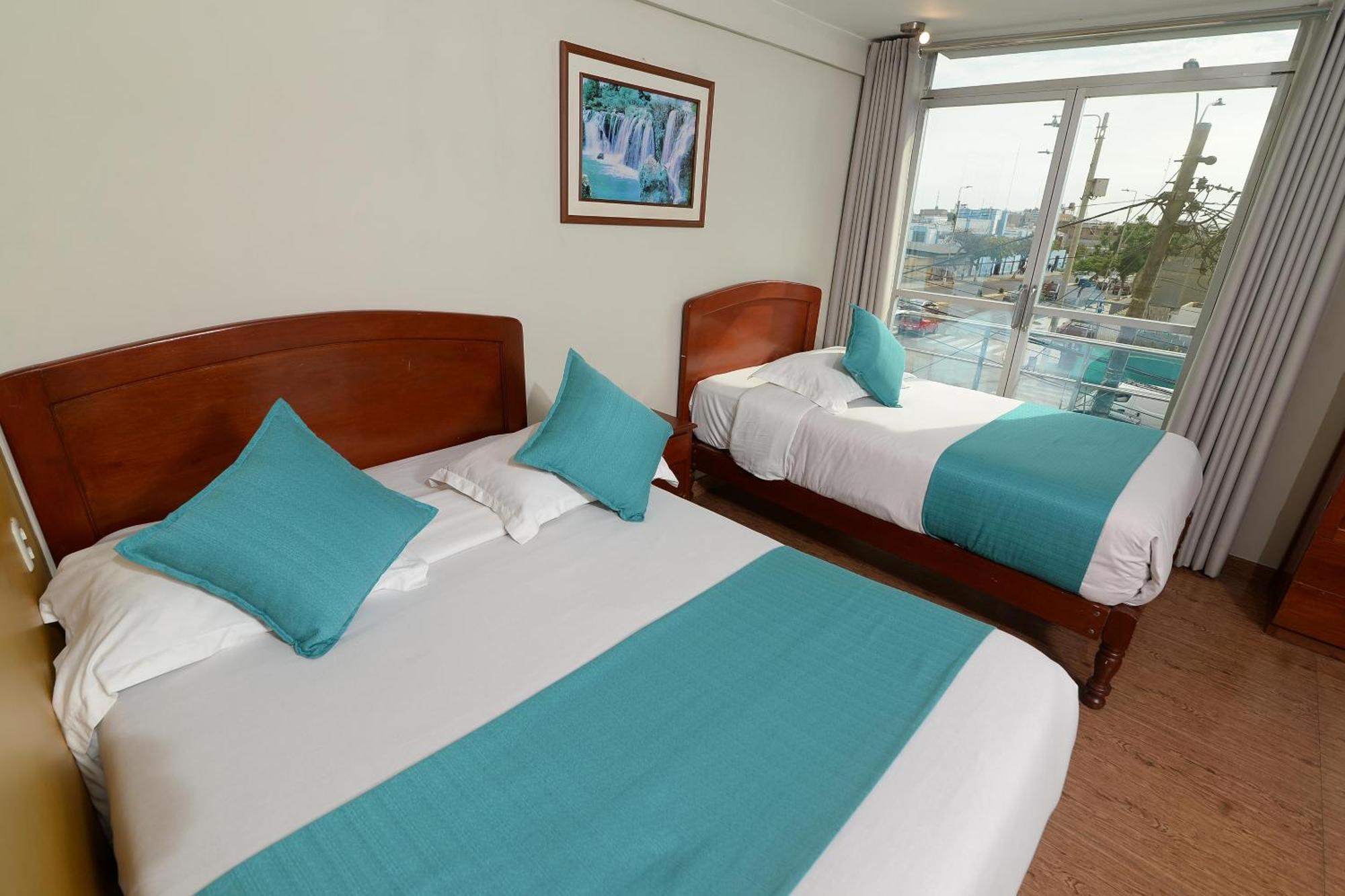 Hotel Palmas Reales Trujillo Ngoại thất bức ảnh